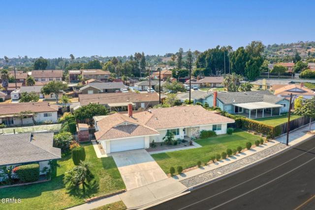 1209 Rosewood Avenue, Camarillo CA: https://media.crmls.org/mediaz/8121bcc5-e226-4e43-ab51-f26bf3abf3b0.jpg