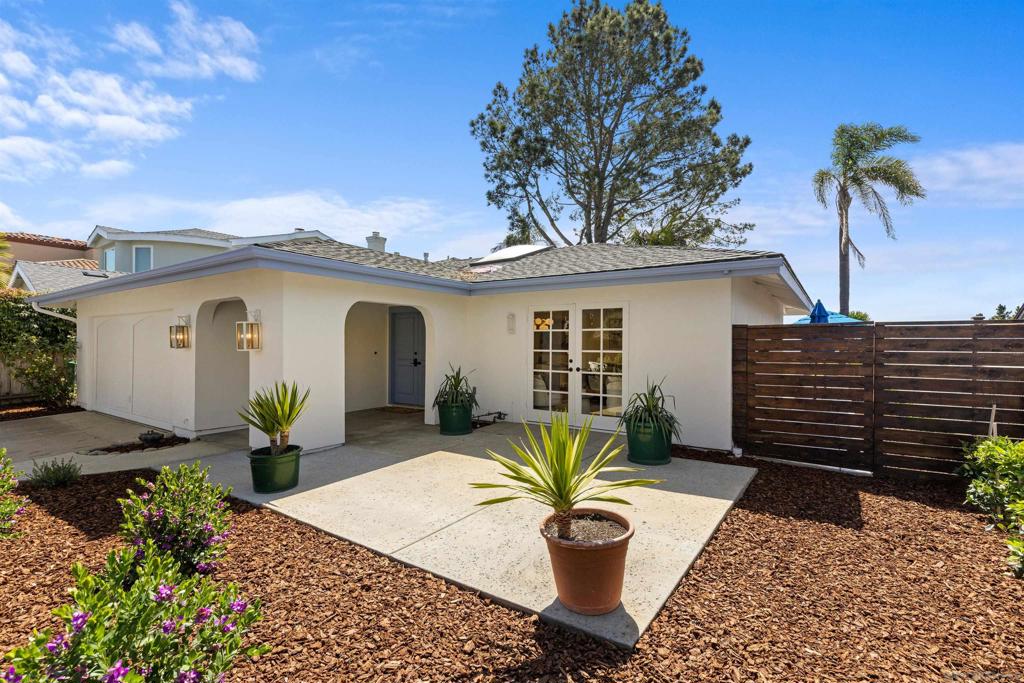 14186 Half Moon Bay Dr - photo 4