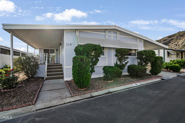 Detail Gallery Image 2 of 27 For 250 E Telegraph Rd #319,  Fillmore,  CA 93015 - 2 Beds | 2 Baths