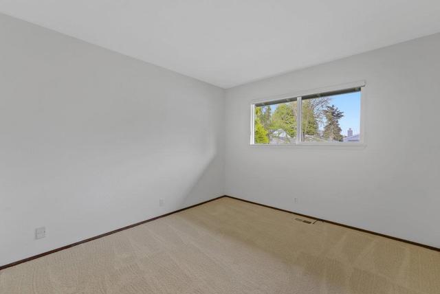 1435 Dolphin Drive, Aptos CA: https://media.crmls.org/mediaz/81234ded-0e4b-46e0-94a8-479ea69c74d5.jpg