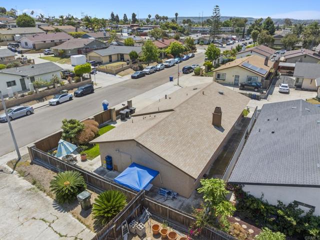 Detail Gallery Image 16 of 18 For 1382 Tobias Dr, Chula Vista,  CA 91911 - 3 Beds | 3 Baths