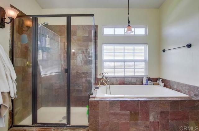 Detail Gallery Image 31 of 41 For 4141 Whittier St, –,  CA 92107 - 3 Beds | 2 Baths