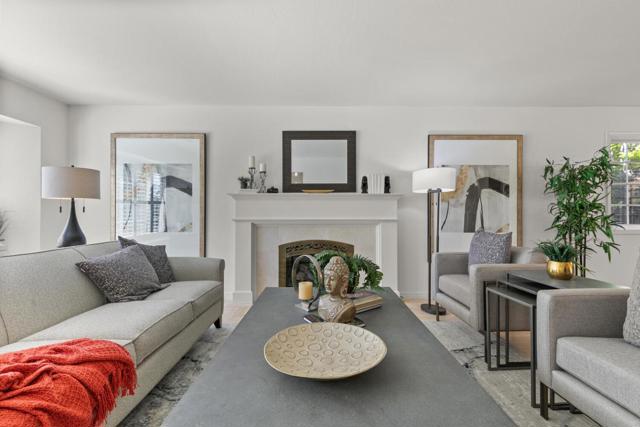 2982 Arguello Drive, Burlingame CA: https://media.crmls.org/mediaz/812588a5-d009-40a7-a8fd-f54356cccaad.jpg