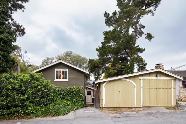 0 NW Corner Casanova & Ocean Avenue, Carmel CA: https://media.crmls.org/mediaz/8125bde7-ebee-48d4-8d14-92fb25fb47cf.jpg