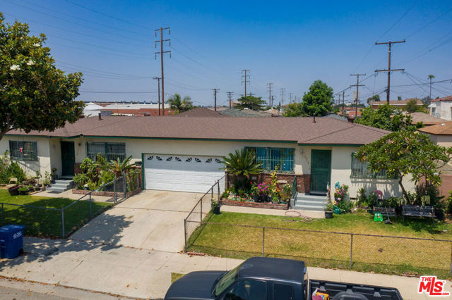 1513 Hendricks Avenue, Los Angeles CA: https://media.crmls.org/mediaz/81261d18-cd80-48e4-87a6-710cc281c686.jpg
