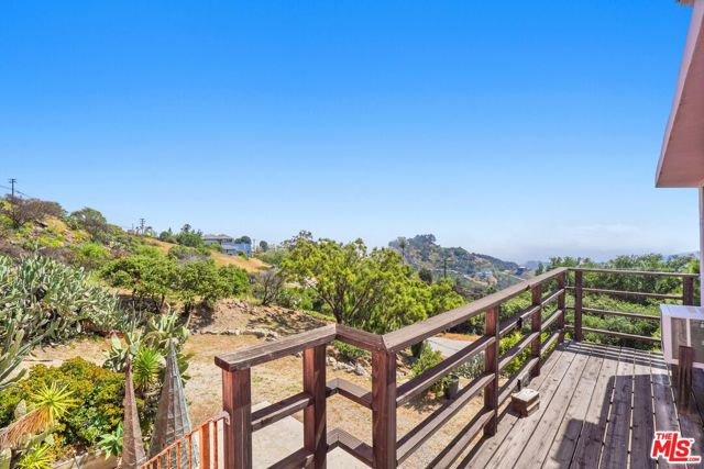 Drew Fenton | 190 Loma Metisse Road Malibu CA | MLS: 7251668