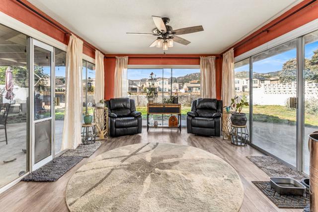 Detail Gallery Image 13 of 24 For 1554 W Country Club Ln, Escondido,  CA 92026 - 3 Beds | 2 Baths