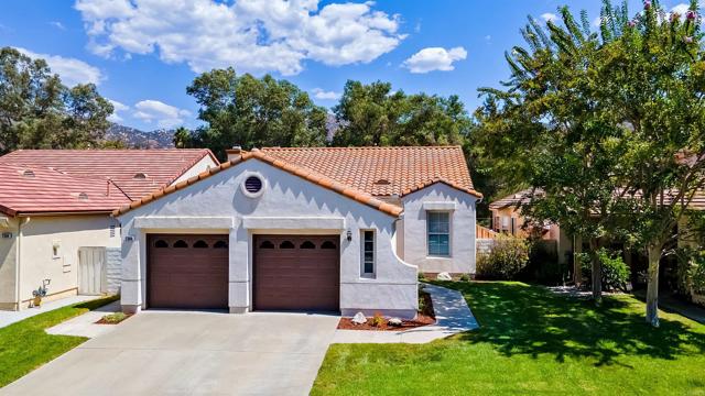 Detail Gallery Image 1 of 1 For 2386 Fallbrook Place, Escondido,  CA 92027 - 3 Beds | 2 Baths