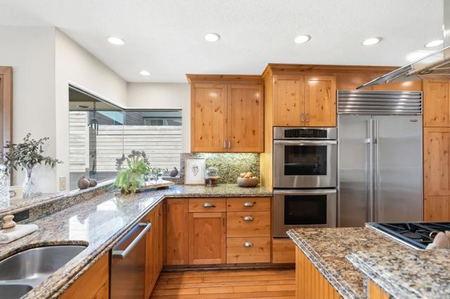 Detail Gallery Image 11 of 75 For 13635 Pine Needles Dr, Del Mar,  CA 92014 - 4 Beds | 3/1 Baths