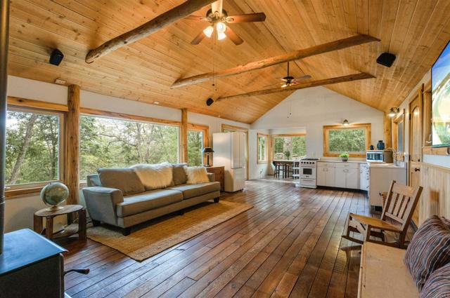 Detail Gallery Image 6 of 36 For 21932 Crestline Rd, Palomar Mountain,  CA 92060 - 1 Beds | 1 Baths