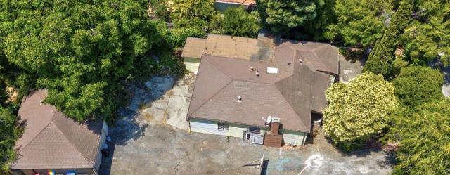 2187 Wyandotte Street, Mountain View CA: https://media.crmls.org/mediaz/812b6149-80f5-4259-b878-0fa1a5e2e112.jpg