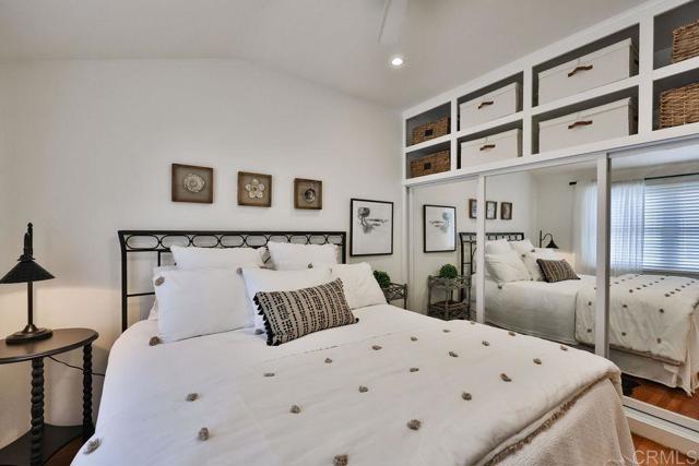 751 G Avenue, Coronado CA: https://media.crmls.org/mediaz/812b9319-0353-44f7-8fb2-7c112d2524d6.jpg