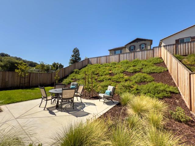 2581 Haybale Street, Gilroy CA: https://media.crmls.org/mediaz/812c2131-b2c0-465e-b590-fad0b5777c9b.jpg