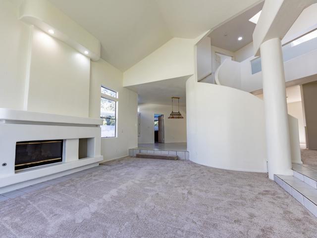 Detail Gallery Image 21 of 30 For 4918 Amador Dr, Oceanside,  CA 92056 - 5 Beds | 3/1 Baths