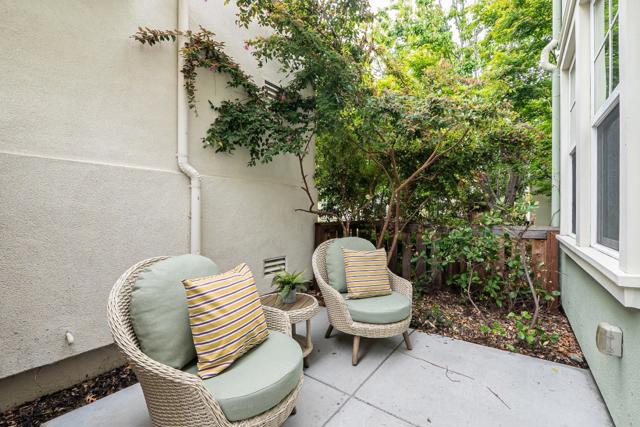 109 Avellino Way, Mountain View CA: https://media.crmls.org/mediaz/812d753b-1f31-46f6-9f34-65881022c7dd.jpg