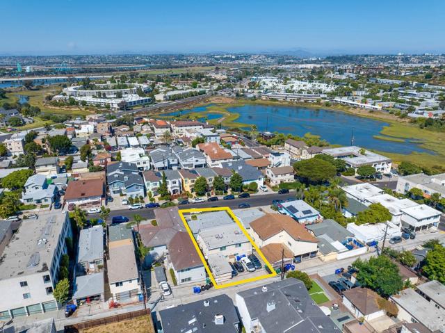 4337 39 Mentone Street, San Diego CA: https://media.crmls.org/mediaz/812dcee6-4498-4b8b-8489-ef46aa04d226.jpg