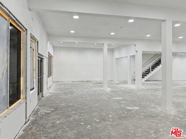  Commercial for Sale in Los Angeles, California