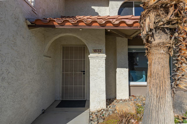 1832 N Mira Loma Way, Palm Springs, CA 92262