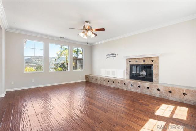 1850 Sheridan Way, San Marcos CA: https://media.crmls.org/mediaz/812f5bcb-1f07-4da4-a396-7457b1577272.jpg