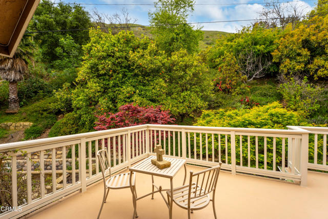 161 Harborview Court, Ventura CA: https://media.crmls.org/mediaz/8131c902-b712-441a-a93e-ba5c9186ad90.jpg
