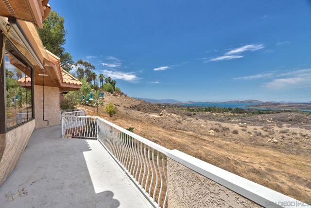 20329 Luchs Rd, Perris CA: https://media.crmls.org/mediaz/8131dfca-ce5f-4f30-b04d-31cc24f5d724.jpg