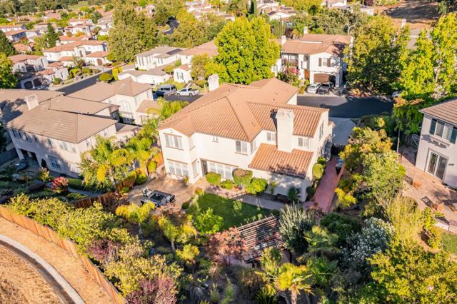 7473 Hoylake Court, Gilroy CA: https://media.crmls.org/mediaz/8133025b-0b56-432a-8ebf-c16d9c045303.jpg