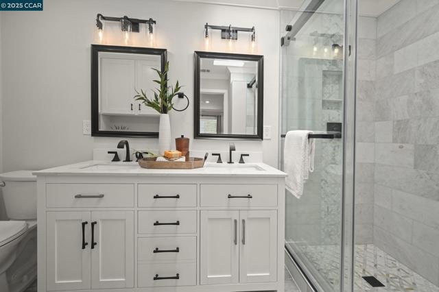 3209 Golden Rain Rd, Walnut Creek CA: https://media.crmls.org/mediaz/8133db08-4bdd-446c-b183-278d1cf32336.jpg