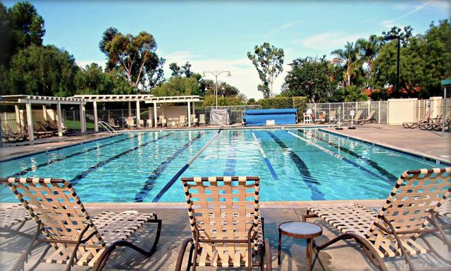 11781 Caminito De Las Missiones, San Diego CA: https://media.crmls.org/mediaz/8133e3de-8910-4f8a-8cd9-21c1ed344cb4.jpg