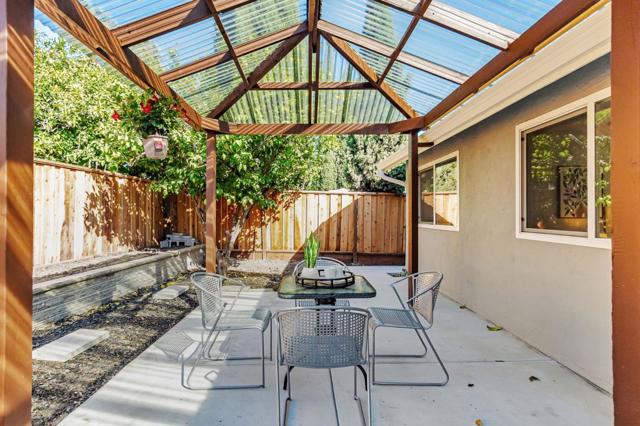 3854 Deans Place Way, San Jose CA: https://media.crmls.org/mediaz/81345535-5ca0-45c3-8b6d-9d2455d865c5.jpg