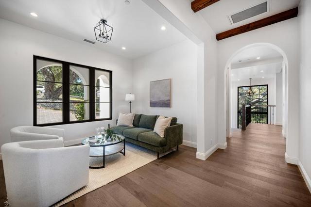 8772 Foxglove Court, Gilroy CA: https://media.crmls.org/mediaz/81346cd8-4132-4919-95c2-0dcf084f8584.jpg