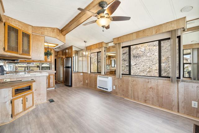 69333 E Palm Canyon Drive, Cathedral City CA: https://media.crmls.org/mediaz/8135e131-0cba-4d56-9db1-5375c89c3415.jpg