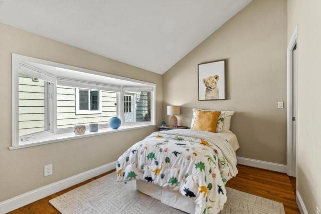15976 Linda Avenue, Los Gatos CA: https://media.crmls.org/mediaz/8136ad19-38f6-4a13-9361-facc19e8084f.jpg