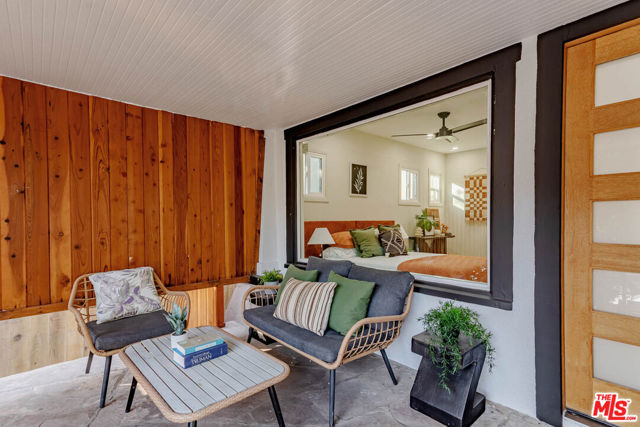 219 Joy Street, Los Angeles CA: https://media.crmls.org/mediaz/8137a109-2447-4540-8dcd-8e4a32ef2910.jpg