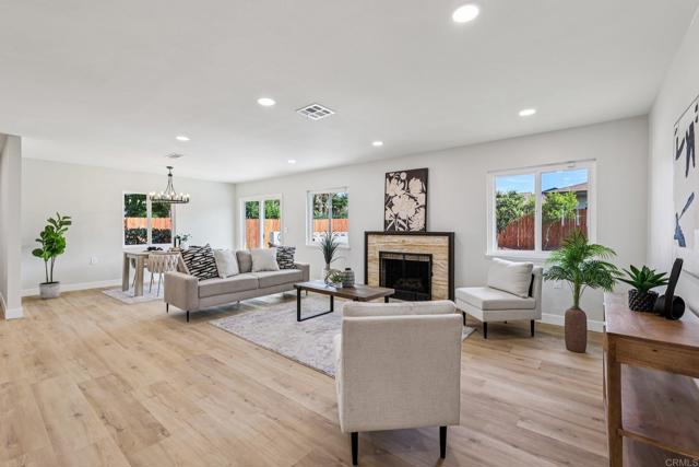 Detail Gallery Image 15 of 72 For 16799 Acena Dr, San Diego,  CA 92128 - 3 Beds | 2 Baths