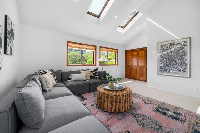 220 Hidden Valley, Soquel CA: https://media.crmls.org/mediaz/8137f15a-421e-49e5-9c7b-71b07382b543.jpg