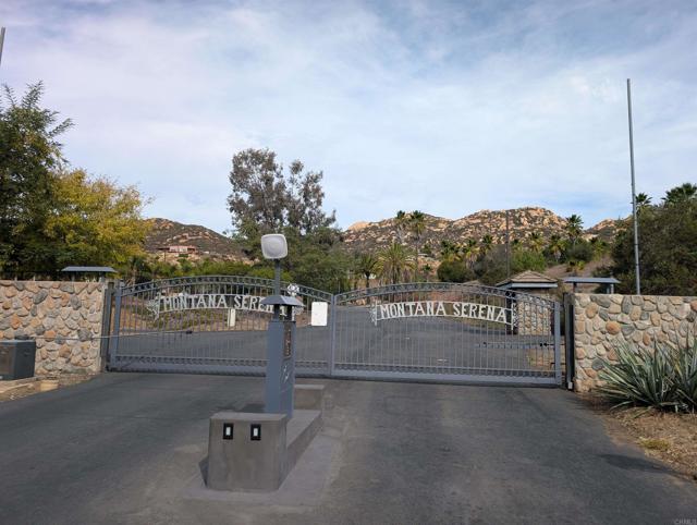 Detail Gallery Image 21 of 45 For 1496 Montana Serena Ct, El Cajon,  CA 92021 - – Beds | – Baths