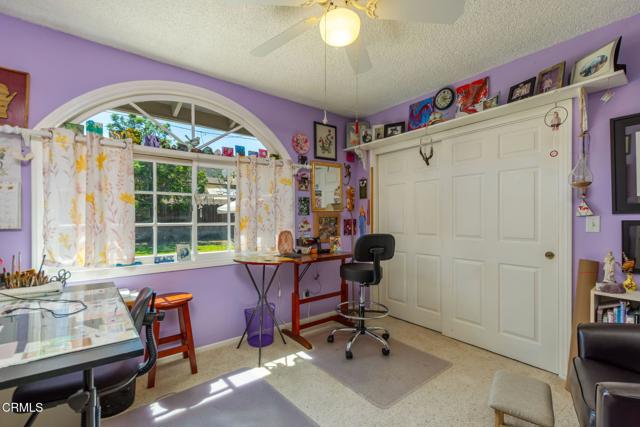 1214 Mariposa Drive, Santa Paula CA: https://media.crmls.org/mediaz/813931de-d146-4a38-9458-7a33199af7e3.jpg