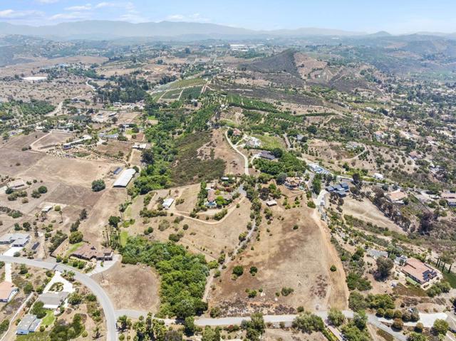 Detail Gallery Image 14 of 45 For 31801 Wrightwood Rd, Bonsall,  CA 92003 - – Beds | – Baths