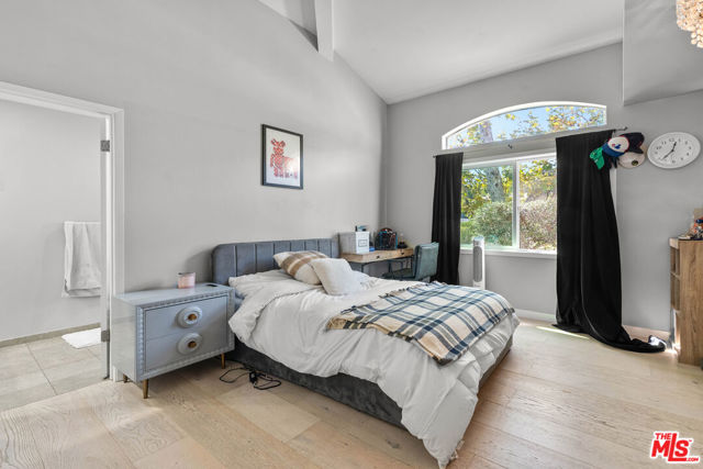 3614 Malibu Country Drive photo 18