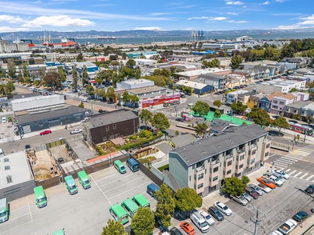 4128 3rd Street, San Francisco CA: https://media.crmls.org/mediaz/813a6f8c-bb21-4cf3-9941-b96eaab3f1a8.jpg