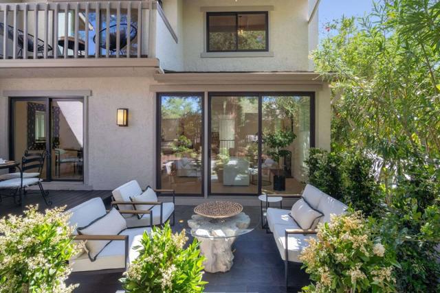 228 Sand Hill Circle, Menlo Park CA: https://media.crmls.org/mediaz/813ac023-795d-460d-a1e2-56cfb0e0d065.jpg