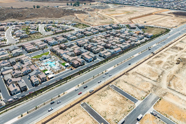 31445 Wieck Road, Winchester CA: https://media.crmls.org/mediaz/813b2924-f384-4b45-b487-8faad62a16b0.jpg