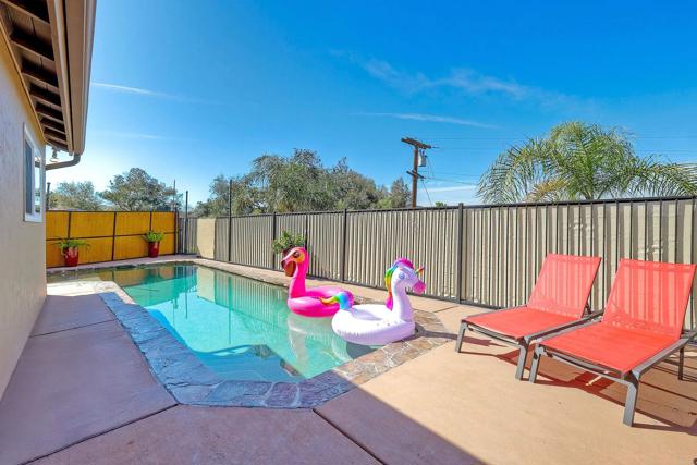 Detail Gallery Image 15 of 32 For 8699 Avenida Marco, El Cajon,  CA 92021 - 3 Beds | 2 Baths