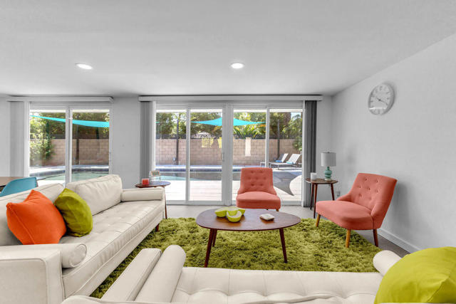 1075 E Sunny Dunes Road, Palm Springs, CA 92264