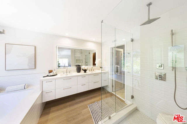 28 Saint Kitts, Dana Point CA: https://media.crmls.org/mediaz/813e6f5e-1dc4-4cf8-8831-073cf8a5b421.jpg