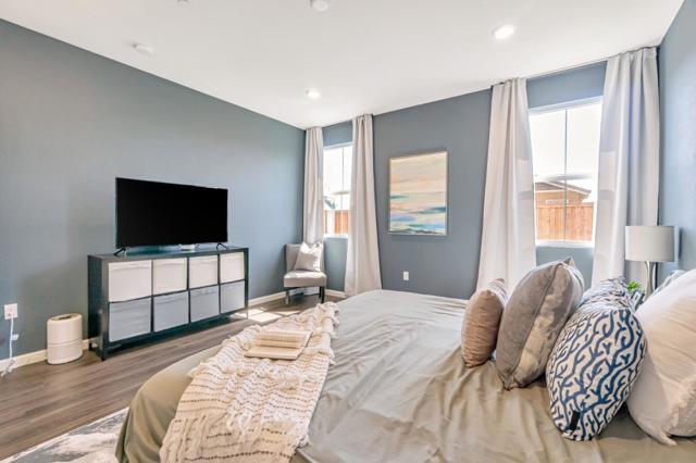 414 Ledro Way, Oakley CA: https://media.crmls.org/mediaz/81404e57-f339-4b1d-a9e4-5941723d9ab9.jpg