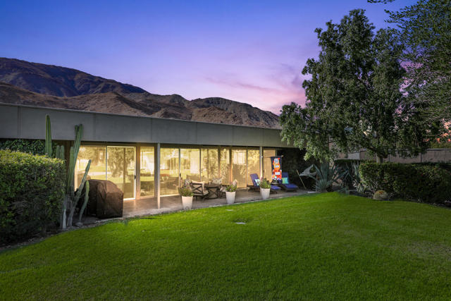 Image 34 of 44 For 72351 Willow Street 1309