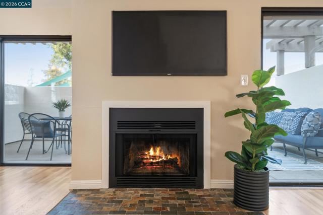 68 Mozden Ln, Pleasant Hill CA: https://media.crmls.org/mediaz/814424ec-8259-41bd-963e-305737604afe.jpg