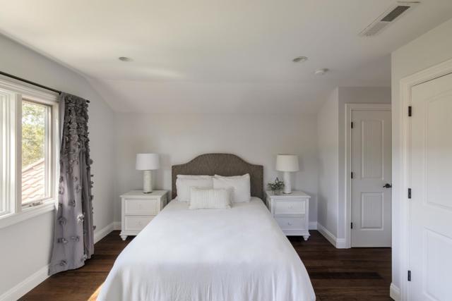 475 Fir Lane, Los Altos CA: https://media.crmls.org/mediaz/8144e485-04ea-4e41-a18d-c1472834995b.jpg