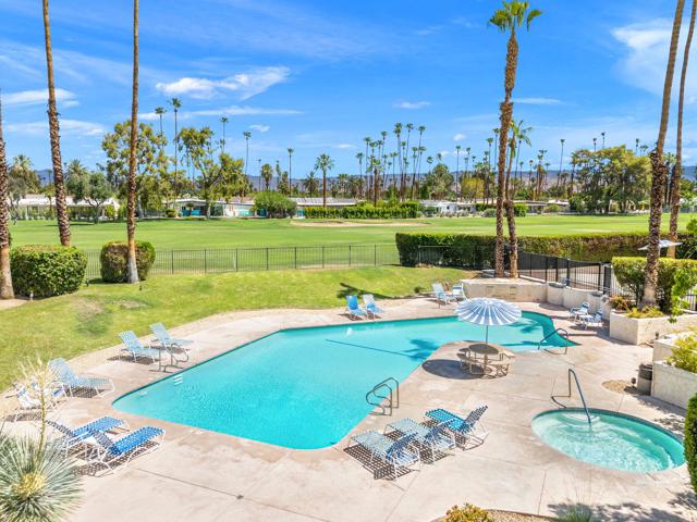5300 E Waverly Drive, Palm Springs CA: https://media.crmls.org/mediaz/81453bfa-6321-46b8-bce5-3b206c26b53c.jpg